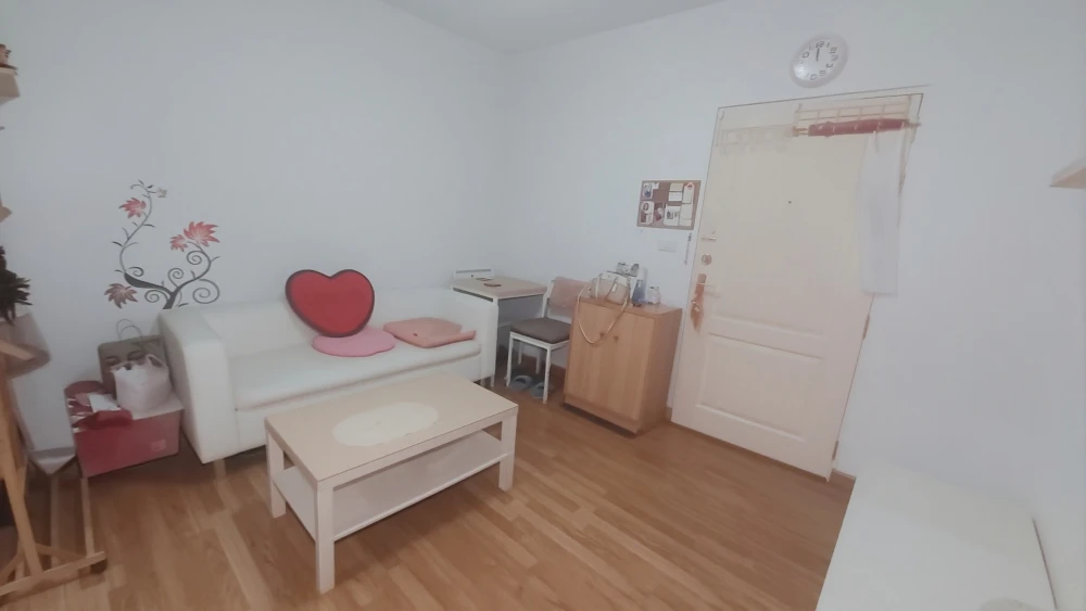 ให้เช่า The Seed Ratchada-Huai Khwang 1 ห้องนอน 1 ห้องน้ำ มาพร้อมเฟอร์ครบครัน หิ้วกระเป๋าเข้าอยู่ได้เลยจ้า