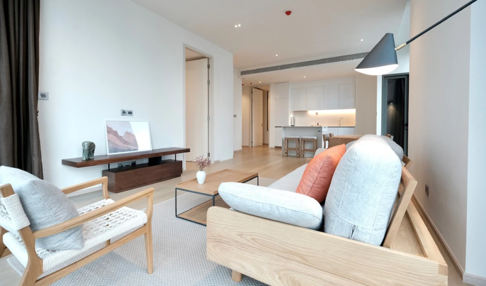 ให้เช่า The Strand Thonglor ชั้น 7 ห้องมุม แต่งครบ น่าอยู่ สนใจจองเลย