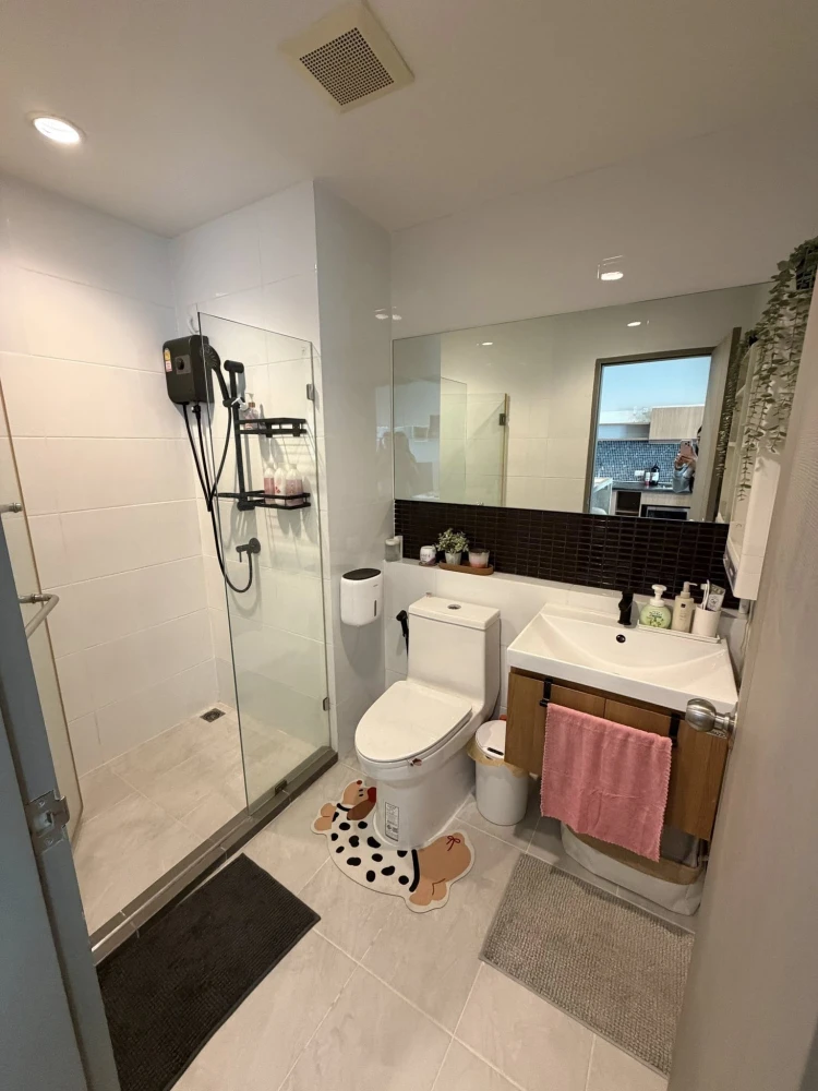 ให้เช่า The Tempo Grand สาทร-วุฒากาศ วิวสระ ลมดี อยู่สบายมาก พร้อมเฟอร์บิวท์อินเริ่ดๆ รีบจองเลย