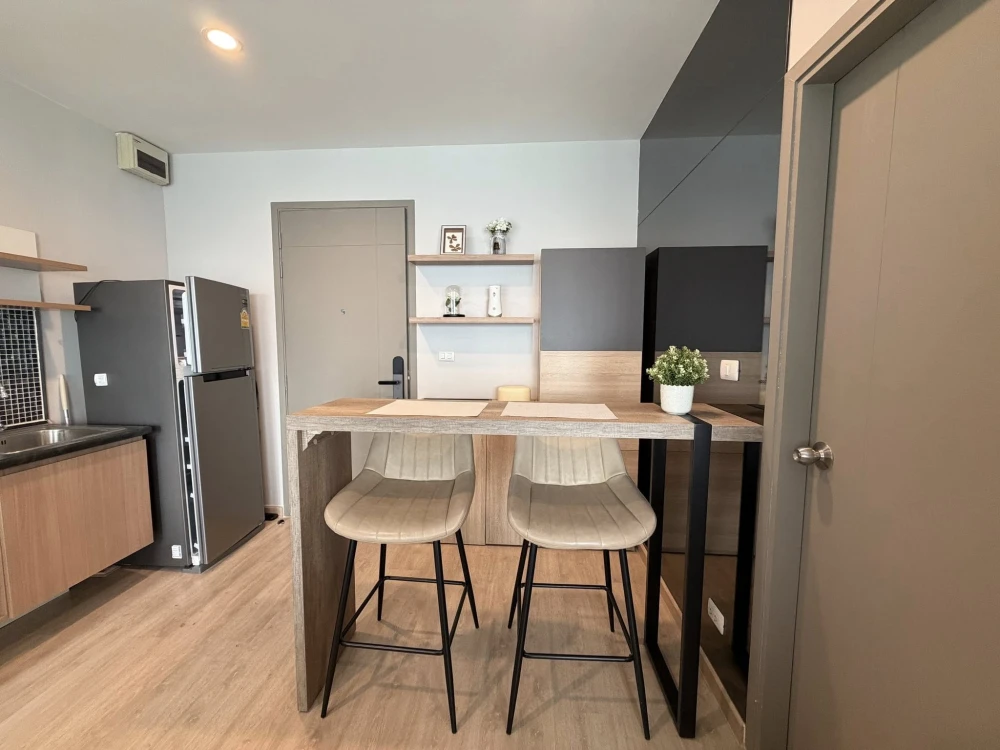 ให้เช่า The Tempo Grand สาทร-วุฒากาศ วิวสระ ลมดี อยู่สบายมาก พร้อมเฟอร์บิวท์อินเริ่ดๆ รีบจองเลย