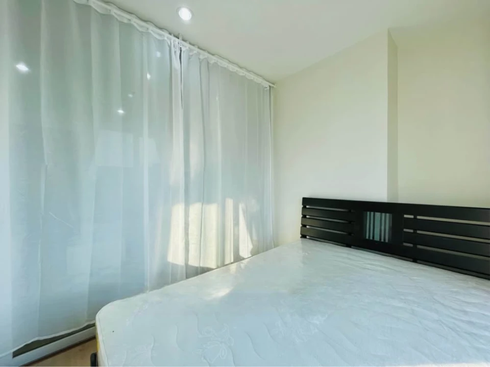 ให้เช่า the Tempo grand สาทร-วุฒากาศ เป็นห้องริม ได้ความเป็นส่วนตัวมากๆ ห้องบรรยากาศดี ห้องนอนมองเห็นท้องฟ้าสวยๆ จองเลย