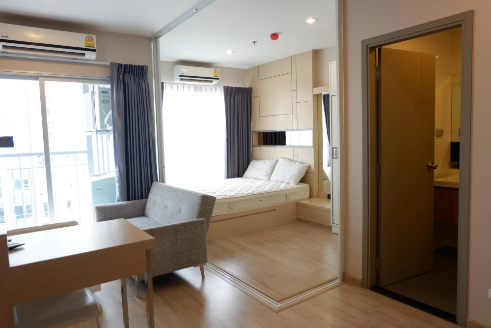 ให้เช่า The Tempo Grand Sathon-Wutthakat  ห้องกว้างอยู่สบาย เฟอร์ + เครื่องใช้ไฟฟ้าพร้อม หิ้วกระเป๋ามาได้เลย!