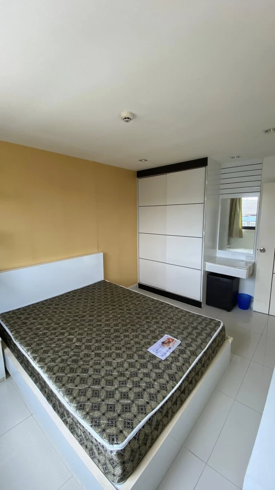 ให้เช่า The Time Condo Sriracha ห้องกว้างขวาง พื้นที่ใช้งานคุ้ม แถมราคาไม่แรง รีบมาจองเลย