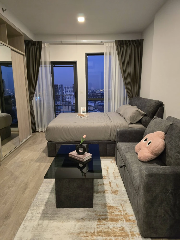 For rent: The Tree Pattanakarn – Ekkamai. Ready to move in, fully furnished with appliances. Book now!