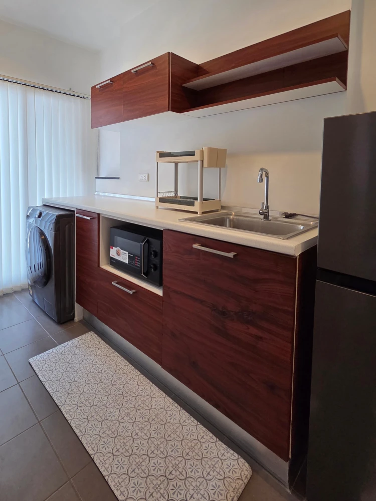 ให้เช่า The Tree Interchange ชั้น 11 ห้องแต่งครบ หิ้วกระเป๋าเข้าอยู่ได้เลย จองเลย