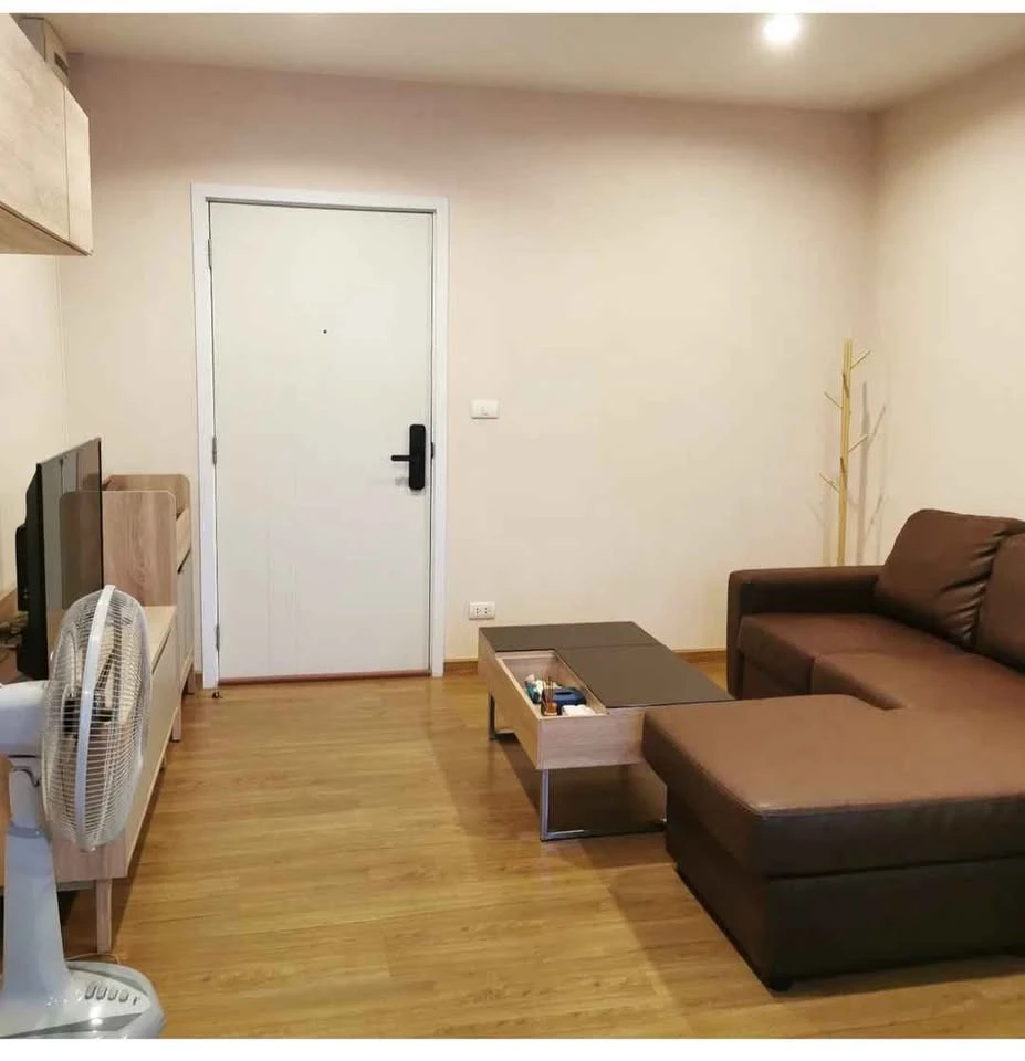 ให้เช่า The tree Interchange ห้องชั้นสูง น่าอยู่กว้างขวางอยู่สบาย จองเลย