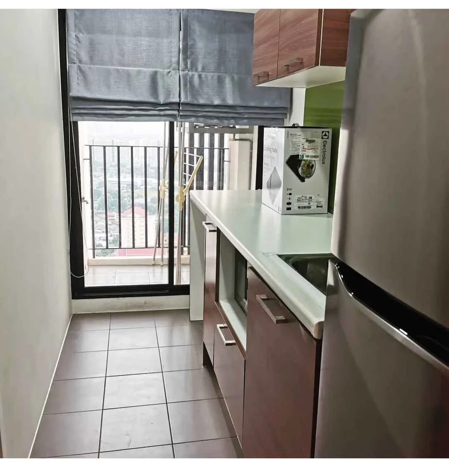 ให้เช่า The tree Interchange ห้องชั้นสูง น่าอยู่กว้างขวางอยู่สบาย จองเลย