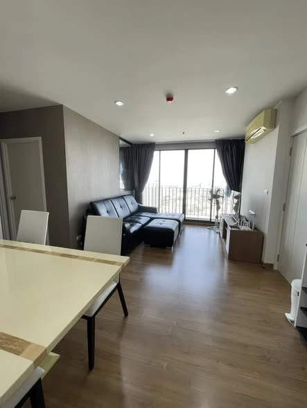 ให้เช่า The Tree Interchange ห้องทิศเหนือ ทำเลดี มีwalk-in closet เฟอร์ครบครัน จองด่วน