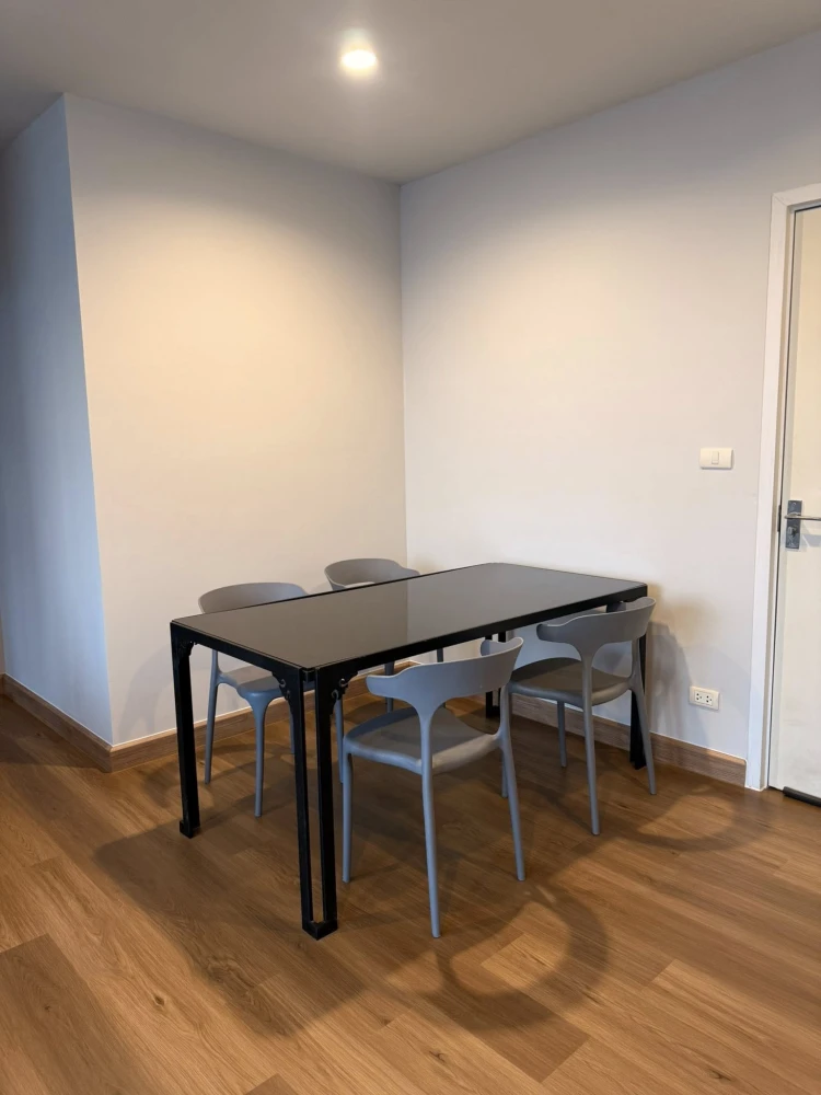 ให้เช่า The Tree Interchange 2 ห้องนอน พื้นที่ใช้สอยเยอะ ทำเลดี มี walk-in closet รีบจองเลยจ้า