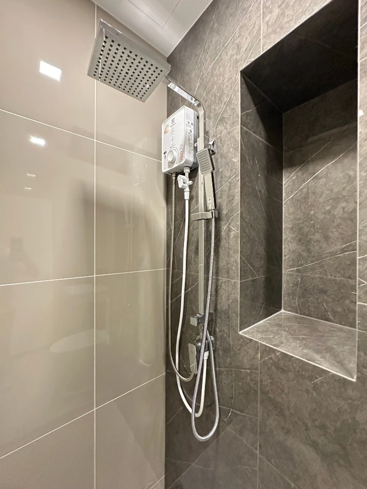 ให้เช่า THE TREE Pattanakarn - Ekkamai ชั้น 24 ห้องสวย น่าอยู่ แต่งครบ จองเลย