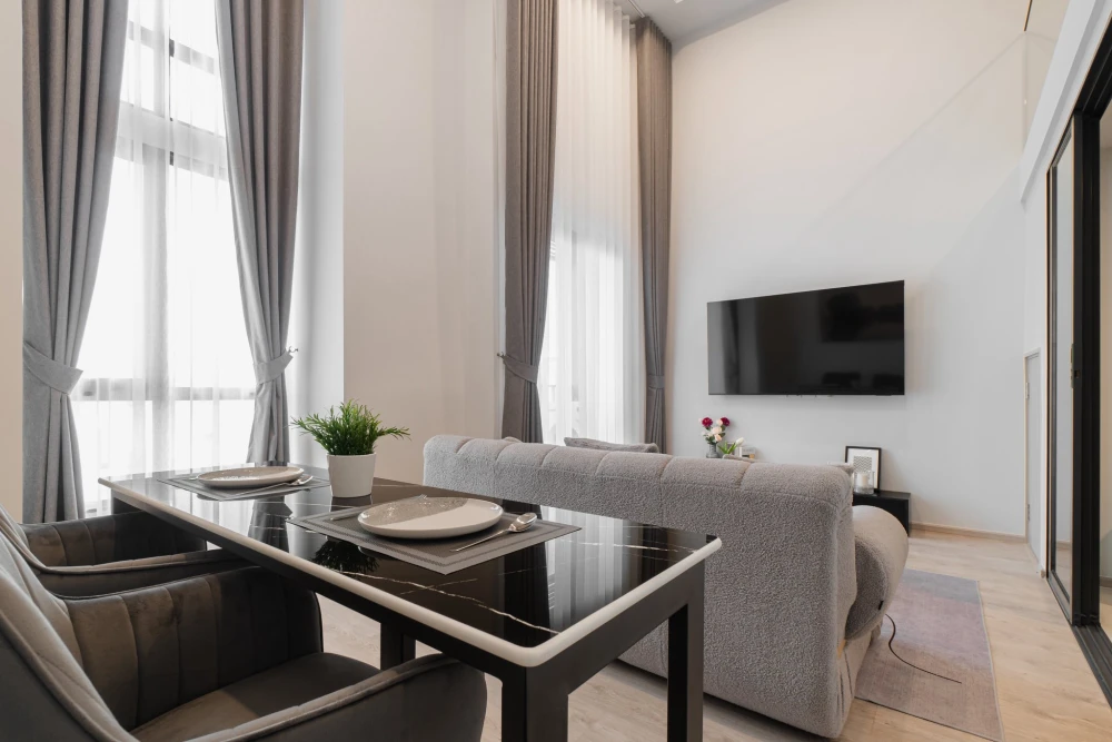 ให้เช่า The Tree Pattanakarn - Ekkamai ห้อง Duplex ชั้นสูงมากๆ ตกแต่งสวยเริ่ด แบบนี้ต้องจอง