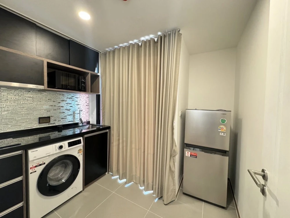 ให้เช่า THE TREE Pattanakarn - Ekkamai 1 ห้องนอน 1 ห้องน้ำ ทำเลดี เห็นวิวเมืองสวยๆ เฟอร์ครบครัน รีบจองเลย