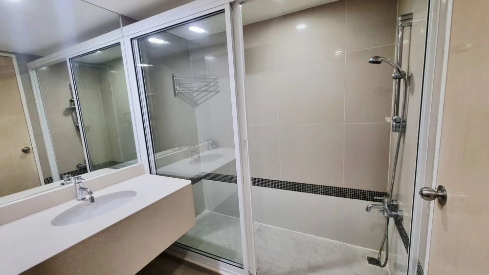 ให้เช่า The TRENDY Condominium ชั้น 10 ห้องน่าอยู่ แต่งครบ สนใจจองเลย