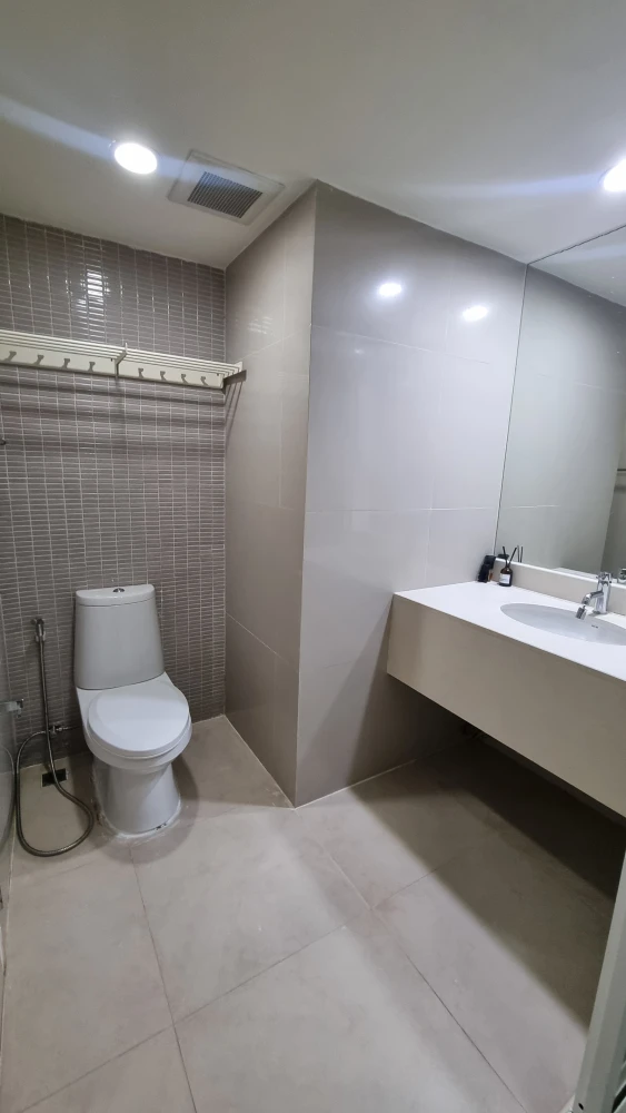 ให้เช่า The TRENDY Condominium ชั้น 10 ห้องน่าอยู่ แต่งครบ สนใจจองเลย