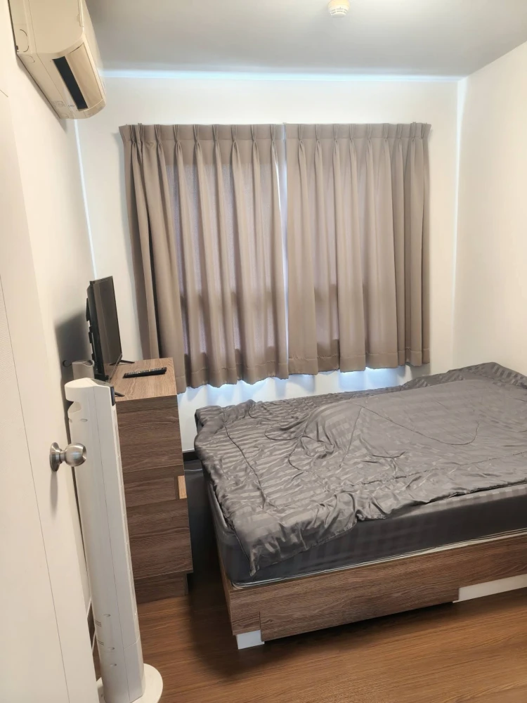 ให้เช่า The Trust Condo Amata - Chonburi 1 ห้องนอน ชั้น 3 เฟอร์ครบ หิ้วกระเป๋าเข้าอยู่ได้เลยจ้า