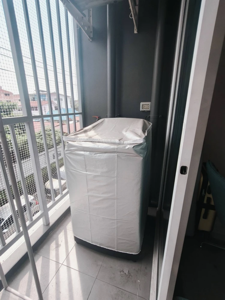 ให้เช่า The Trust Condo Amata - Chonburi 1 ห้องนอน ชั้น 3 เฟอร์ครบ หิ้วกระเป๋าเข้าอยู่ได้เลยจ้า