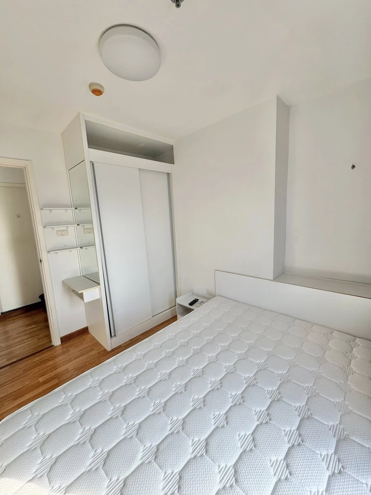 ให้เช่า The Trust Condo Ngamwongwan ห้องชั้นสูงลมดี วิวเมือง เฟอร์พร้อม ห้องกว้างน่าอยู่ จองเลยราคาดี