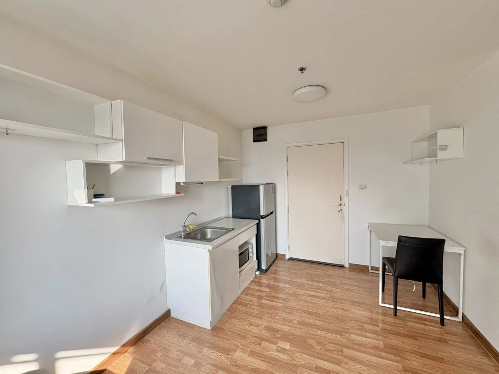 ให้เช่า The Trust Condo Ngamwongwan ห้องชั้นสูงลมดี วิวเมือง เฟอร์พร้อม ห้องกว้างน่าอยู่ จองเลยราคาดี