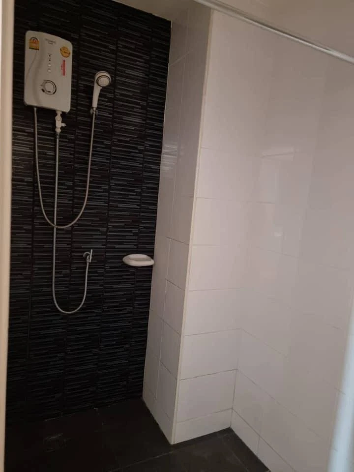 ให้เช่า  The Trust Condo Ngamwongwan  ห้องชั้นสูง พร้อมอยู่ เฟอร์พร้อมจองเลย+++