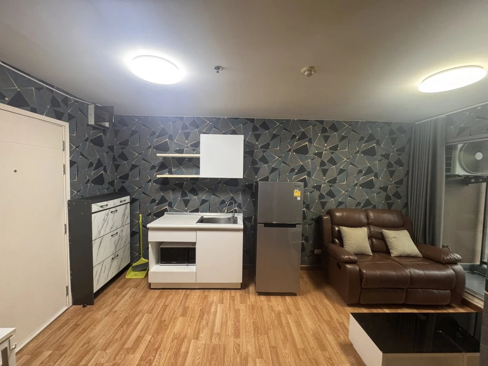 ให้เช่า The Trust Condo Ngamwongwan ห้องมุม ชั้นสูง วิวโล่ง อากาศดี เฟอร์นิเจอร์และเครื่องใช้ไฟฟ้าครบ เข้าอยู่ได้ทันที