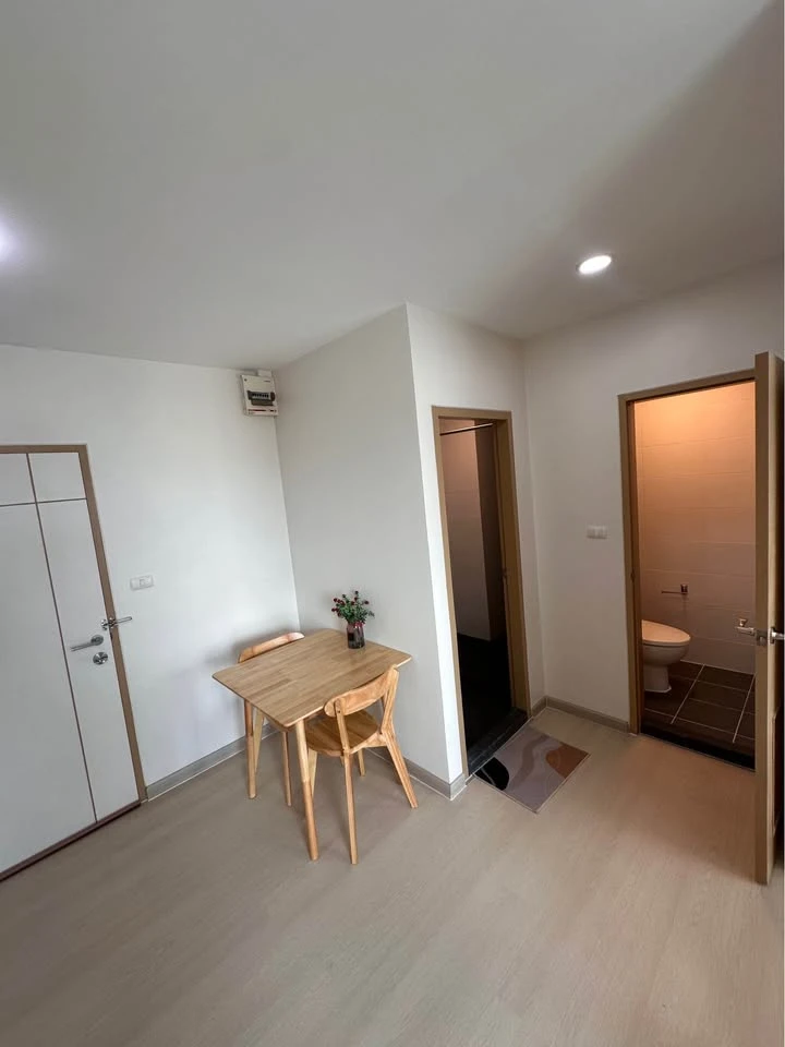 ให้เช่า The Trust Condo South Pattaya ห้องพร้อมอยู่ ชั้นสูง เฟอร์พร้อม ราคาสบายกระเป๋า รีบจองเลย