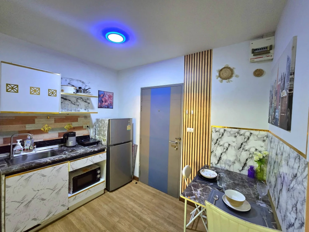 ให้เช่า The Trust Condo South Pattaya 1 ห้องนอน 1 ห้องน้ำ แต่งสวยครบครัน บิวท์อินเฟอร์นิเจอร์อย่างดี จองเลย