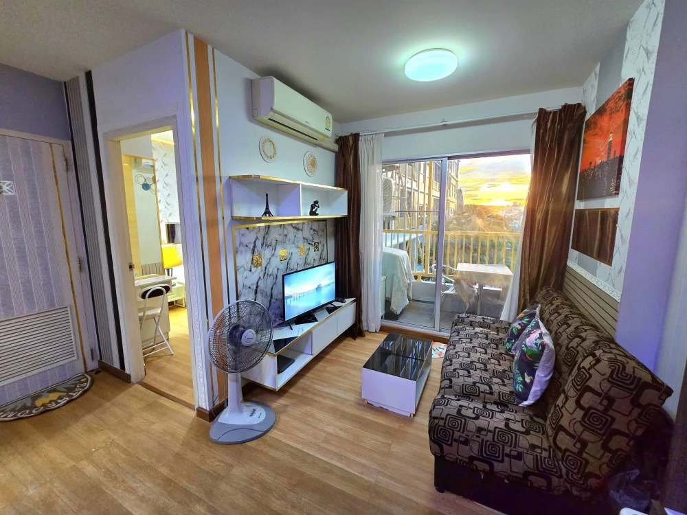 ให้เช่า The Trust Condo South Pattaya 1 ห้องนอน 1 ห้องน้ำ แต่งสวยครบครัน บิวท์อินเฟอร์นิเจอร์อย่างดี จองเลย