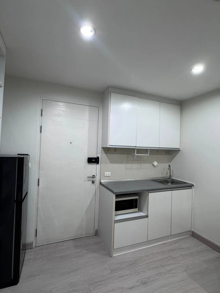 ให้เช่า The viva condo สาทร-ตากสิน ห้อง Built in เฟอร์นิเจอร์ครบ บรรยากาศเงียบสงบ ไม่มีเสียงรบกวน รีบจองก่อนพลาด