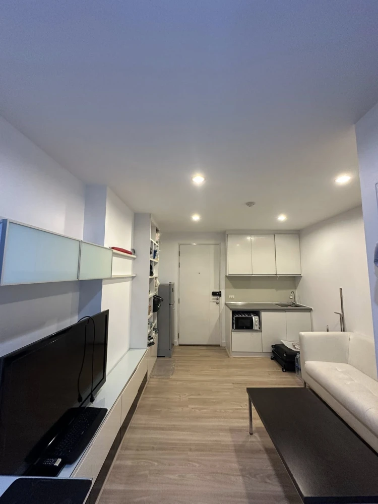 ให้เช่า The Viva Condo Sathorn-Taksin ห้องชั้น 5 ทำเลดี เดินทางสะดวก เฟอร์ครบ จองเลย