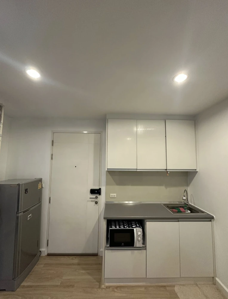 ให้เช่า The Viva Condo Sathorn-Taksin ห้องชั้น 5 ทำเลดี เดินทางสะดวก เฟอร์ครบ จองเลย