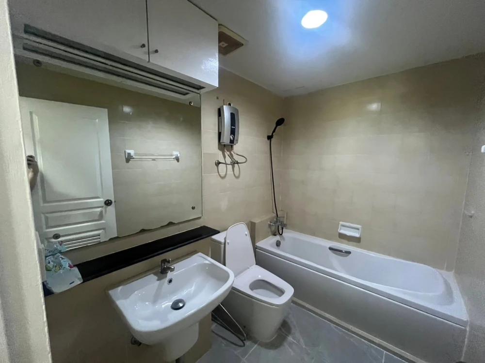 ให้เช่า The Waterford Condominium ชั้น 20 ห้องแต่งครบ น่าอยู่ สนใจจองเลย