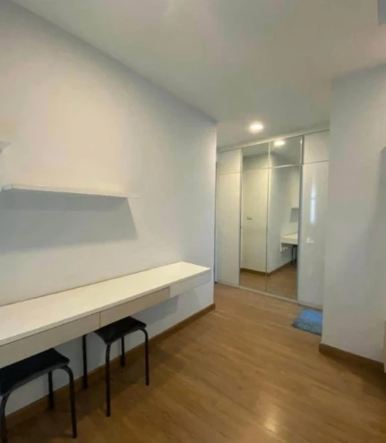 ให้เช่า Thru Thonglor ชั้น 18 ห้องหัวมุม แต่งครบ พร้อมเข้าอยู่ สนใจจองเลย ด่วนๆ