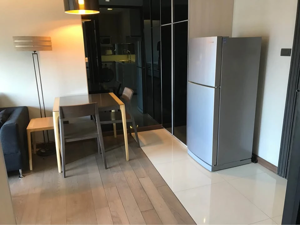 ให้เช่า Tidy Thonglor ห้องใหญ่ แบบ 1 ห้องนอน 1 ห้องน้ำพร้อมอ่างอาบน้ำ พร้มอสิ้งอำนวยความสะดวก รีบจองก่อนพลาด
