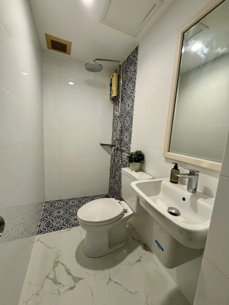 ให้เช่า Top view Tower สุขุมวิท 59 ชั้น 39 ห้องใหญ่ 98 ตรม. 2 ห้องนอน 2 ห้องน้ำ วิวสวย มีระเบียง รีบคว้าเลย