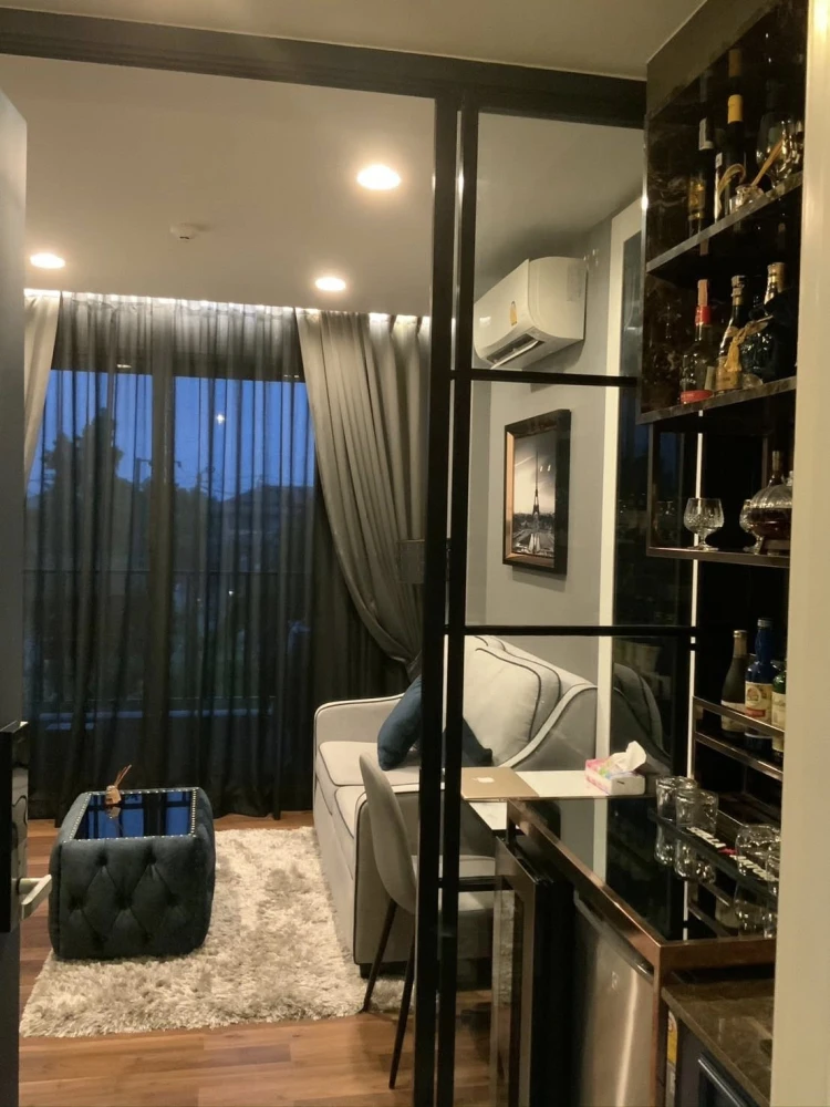 ให้เช่า Totnes kaset-nawamin ชั้น 3 ห้องมุม ตกแต่งบิวท์อินจัดเต็มทั้งห้อง จองแล้วจะไม่ผิดหวัง