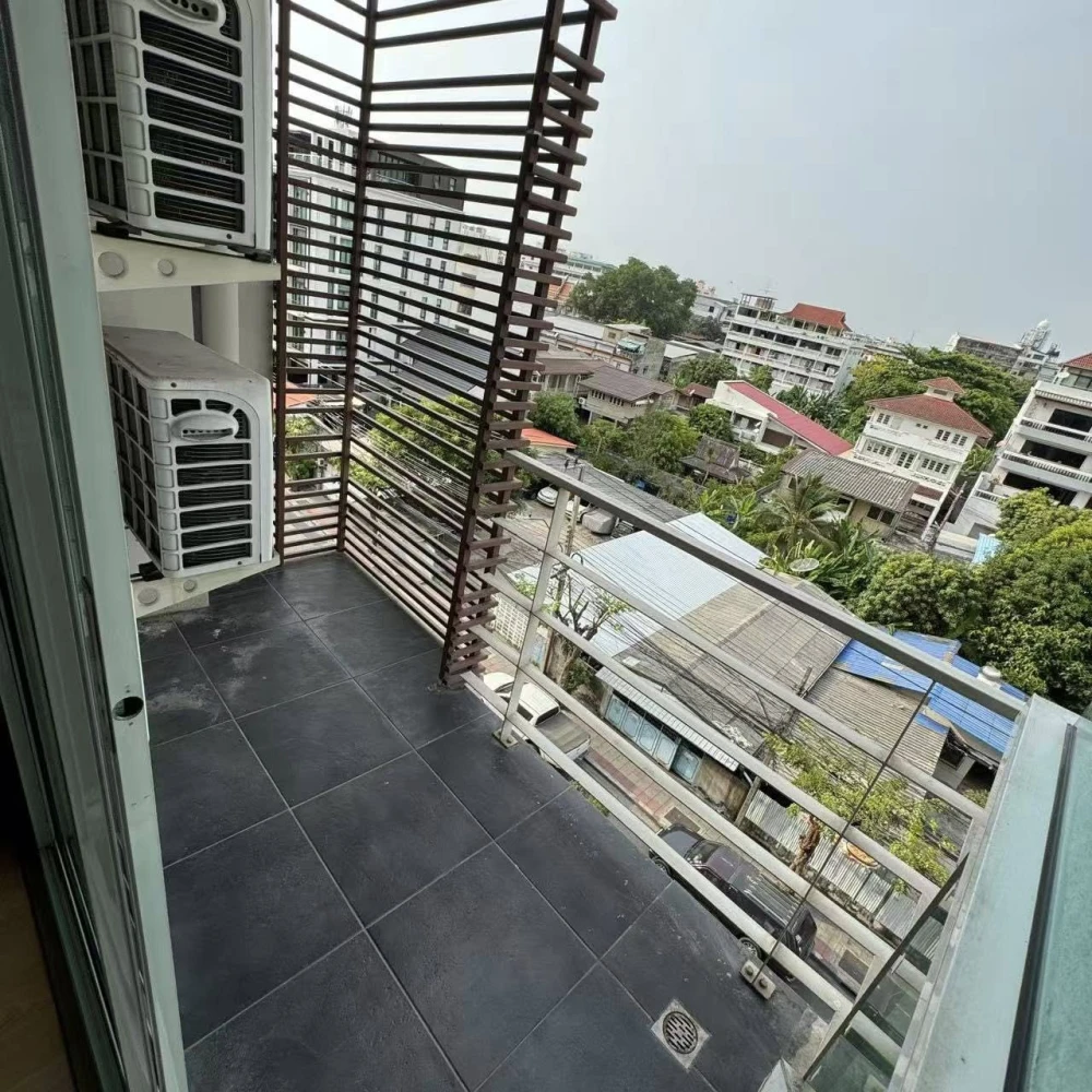 ให้เช่า Tourmaline Gold Sathorn-Taksin  ได้ห้องใหญ่ ในราคาสุดคุ้ม สนใจจองเลย