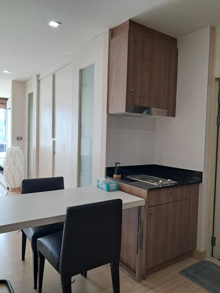 ให้เช่า Tree Condo Ekamai (Sukhumvit 42) ห้องพร้อมอยู่ เฟอร์พรอม กว้างขวางจองเลย