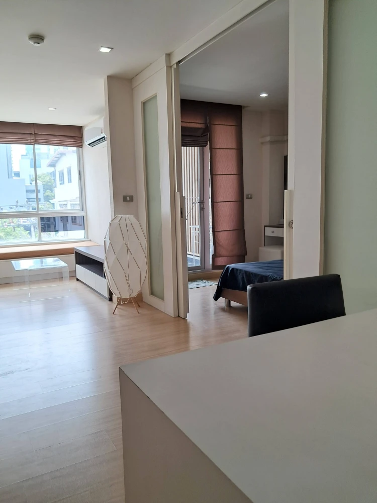ให้เช่า Tree Condo Ekamai (Sukhumvit 42) ห้องพร้อมอยู่ เฟอร์พรอม กว้างขวางจองเลย