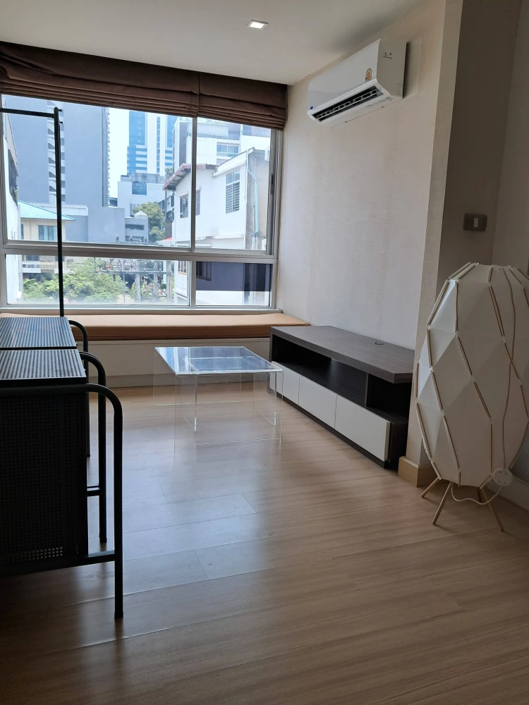 ให้เช่า Tree Condo Ekamai (Sukhumvit 42) ห้องพร้อมอยู่ เฟอร์พรอม กว้างขวางจองเลย