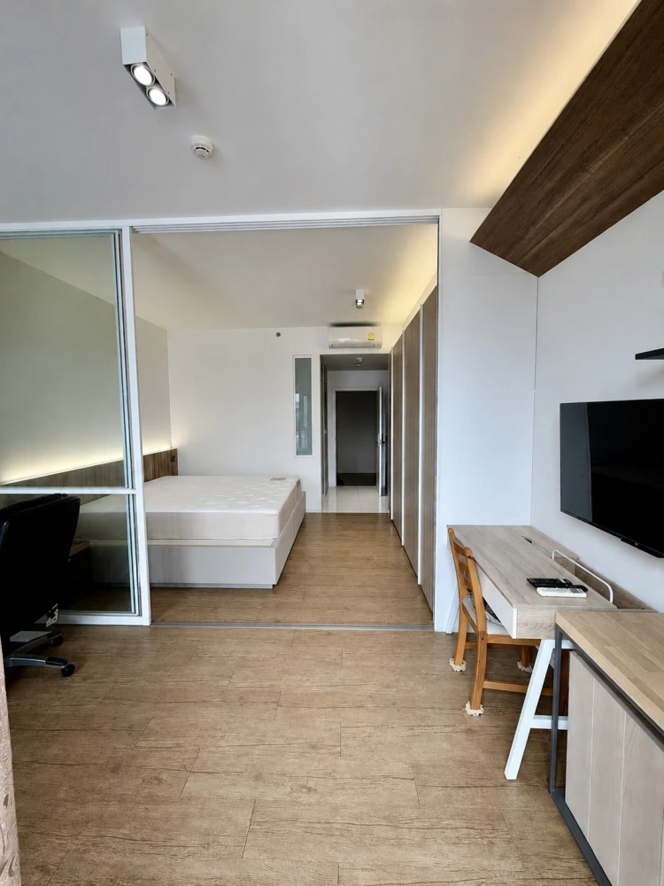 ให้เช่า Triple Y Residence ชั้น 15 ห้องแต่งครบ น่าอยู่ สนใจจองเลย ด่วนๆ