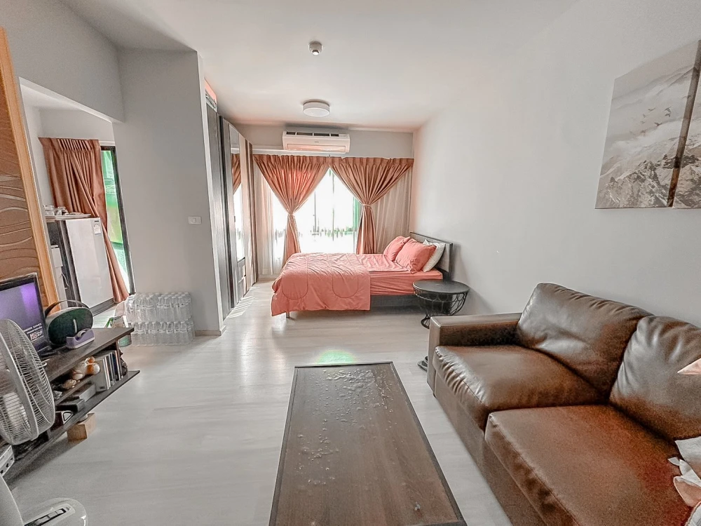 ให้เช่า unio รามคำแหง-เสรีไทย ชั้น 4 เฟอร์นิเจอร์ภายในห้องครบเซต พร้อมเข้าอยู่ได้เลยจ้า