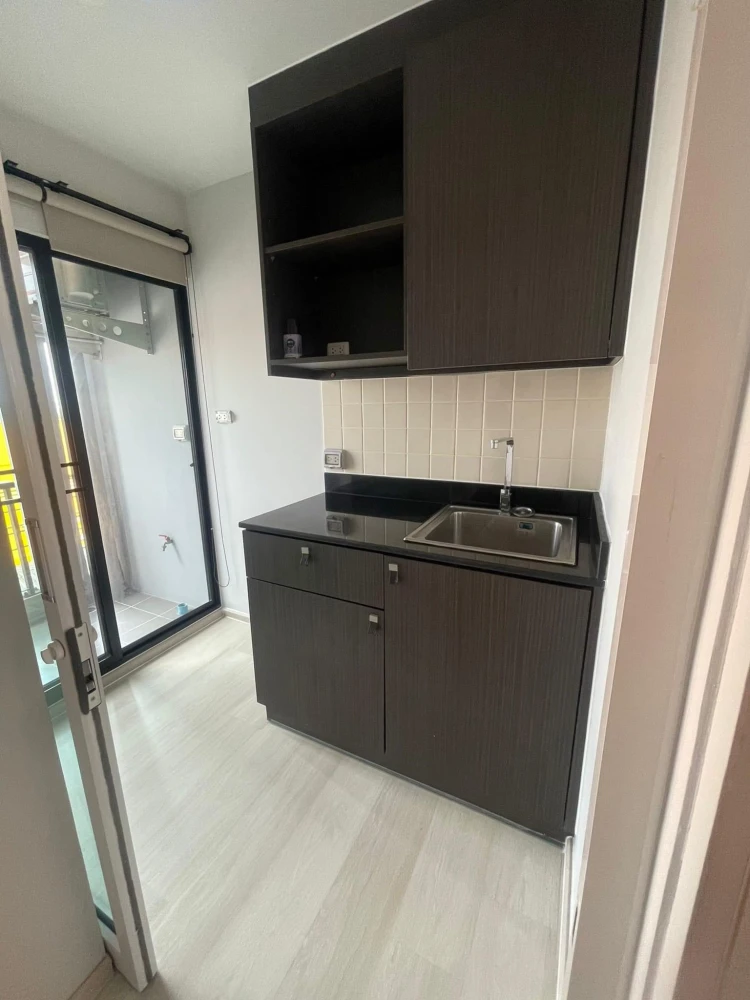 ให้เช่า unio รามคำแหง-เสรีไทย ชั้น 4 เฟอร์นิเจอร์ภายในห้องครบเซต พร้อมเข้าอยู่ได้เลยจ้า