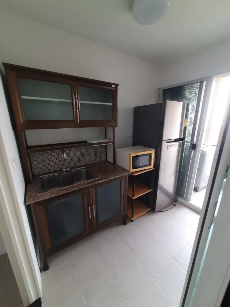 ให้เช่า UNIO Charan 3 ชั้น 7 ห้องกั้นเป็นสัดส่วน มาพร้อมการตกแต่งที่ครบครัน จองเลย อย่ารอช้า