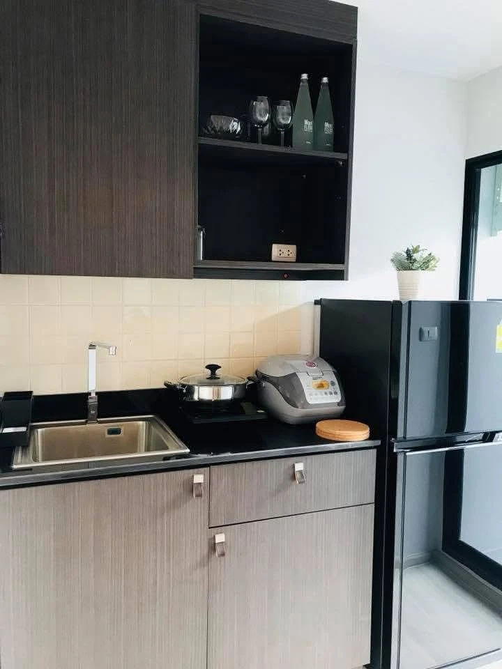 ให้เช่า UNIO Ramkhamhaeng - Serithai ห้องชั้น 7 เฟอร์นิเจอร์และเครื่องใช้ไฟฟ้าครบครัน จองด่วน
