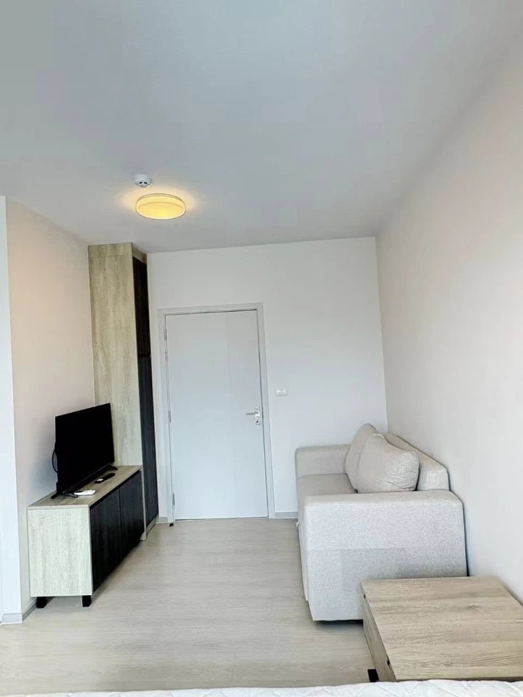 ให้เช่า Unio Sukhumvit 72 ห้องน่าอยู่ ชั้น 7 เฟอร์และเครื่องใช้ไฟฟ้าครบครัน หิ้วกระเป๋าเข้าอยู่ได้เลยจ้า