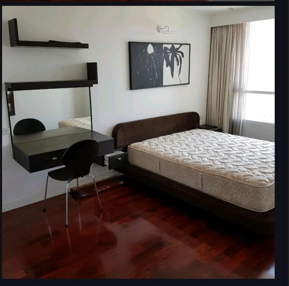 ให้เช่า Urbana Langsuan ชั้น 15 ห้องแต่งครบ พร้อมอยู่ สนใจจองเลย อย่ารอช้า