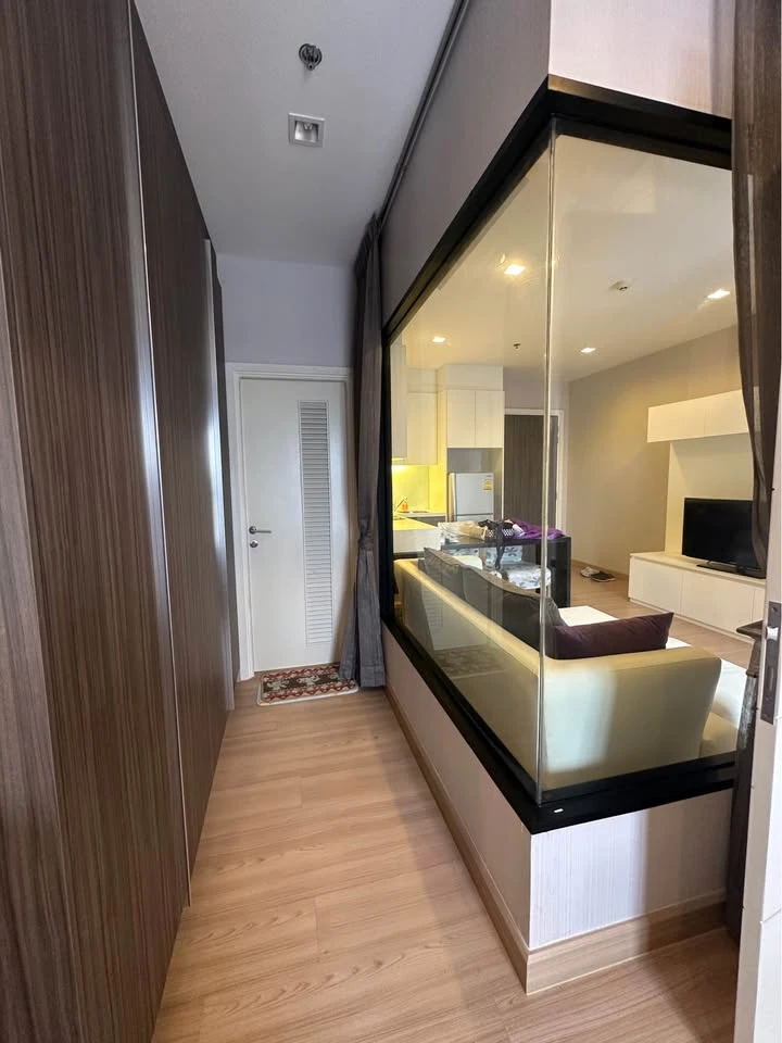 ให้เช่า Urbano Absolute Sathon-Taksin  ห้องน่าอยู่ เฟอร์พร้อม ชั้นสูง กว้างขวาง จองเลย