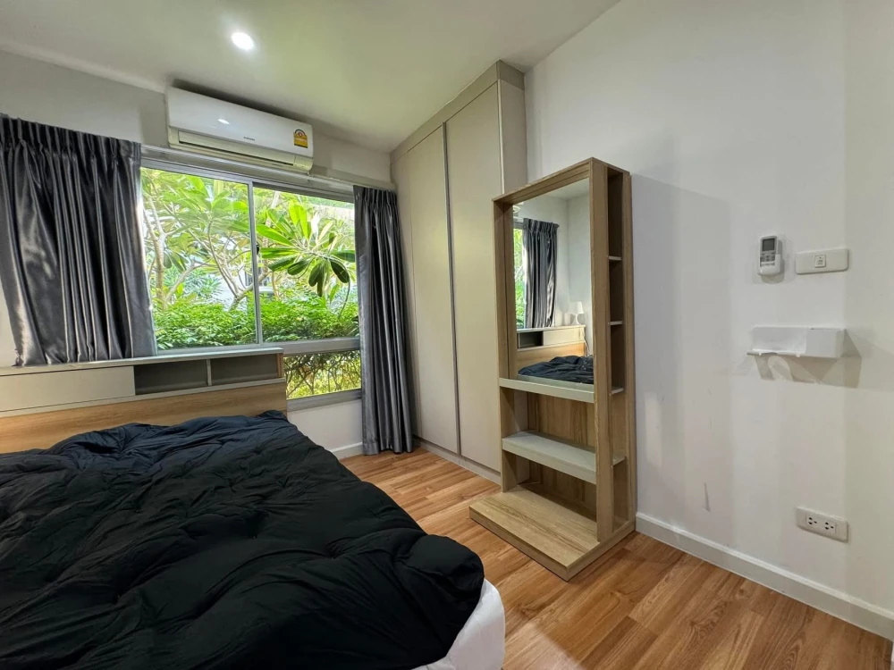 ให้เช่า V Condo Ladkrabang ห้องชั้น 1 วิวสระว่ายน้ำ เฟอร์นิเจอร์ครบครัน หิ้วกระเป๋าเข้าอยู่ได้เลยจ้า