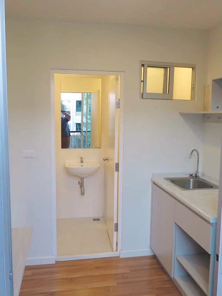 ให้เช่า V Condo Ladkrabang ห้องชั้น 2 มาพร้อมเครื่องซักผ้าและเฟอร์นิเจอร์ครบครัน จองเลยจ้า