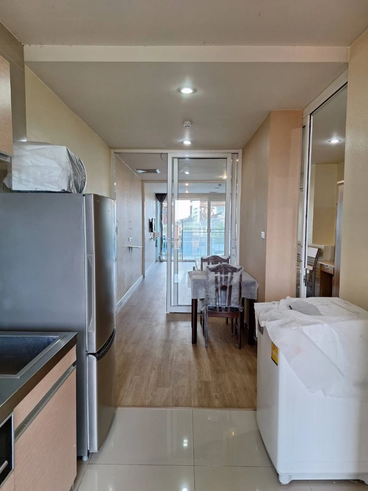 ให้เช่า V Condo Salaya ห้องมุมให้ความเป็นส่วนตัว เฟอร์ครบครัน หิ้วกระเป๋าเข้าอยู่ได้เลยจ้า